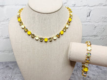 Load image into Gallery viewer, Swarovski Crystal Pineapple Yellow Bracelet
